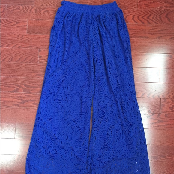 Lace Jupe-Pantalon - Picture 4 of 7